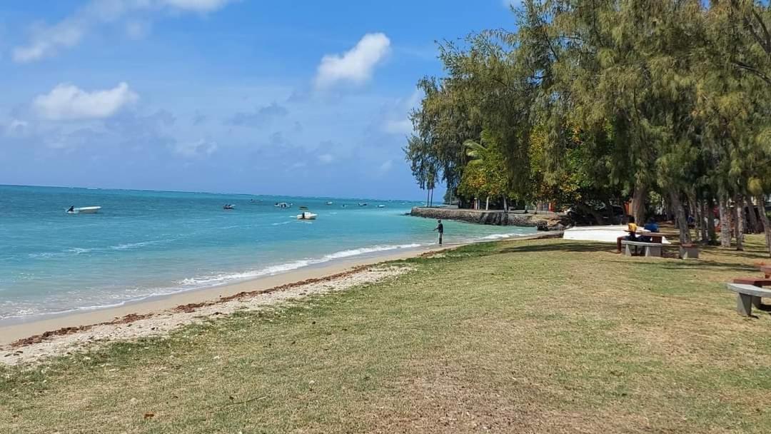Ohana Guest House Port Mathurin Exteriör bild